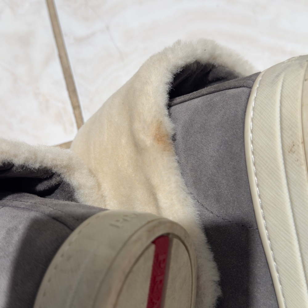 Prada Sport suede high-top sneaker in grey with white shearling linning - Picture 5 of 8